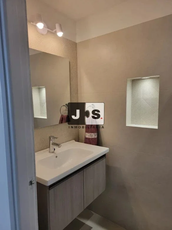 Alquilo apartamento 2 dormitorios Barrio Malvin - Imagen 4