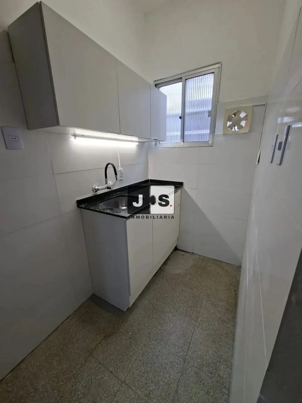 Alquilo Apartamento 2 dormitorios Pocitos - Imagen 3