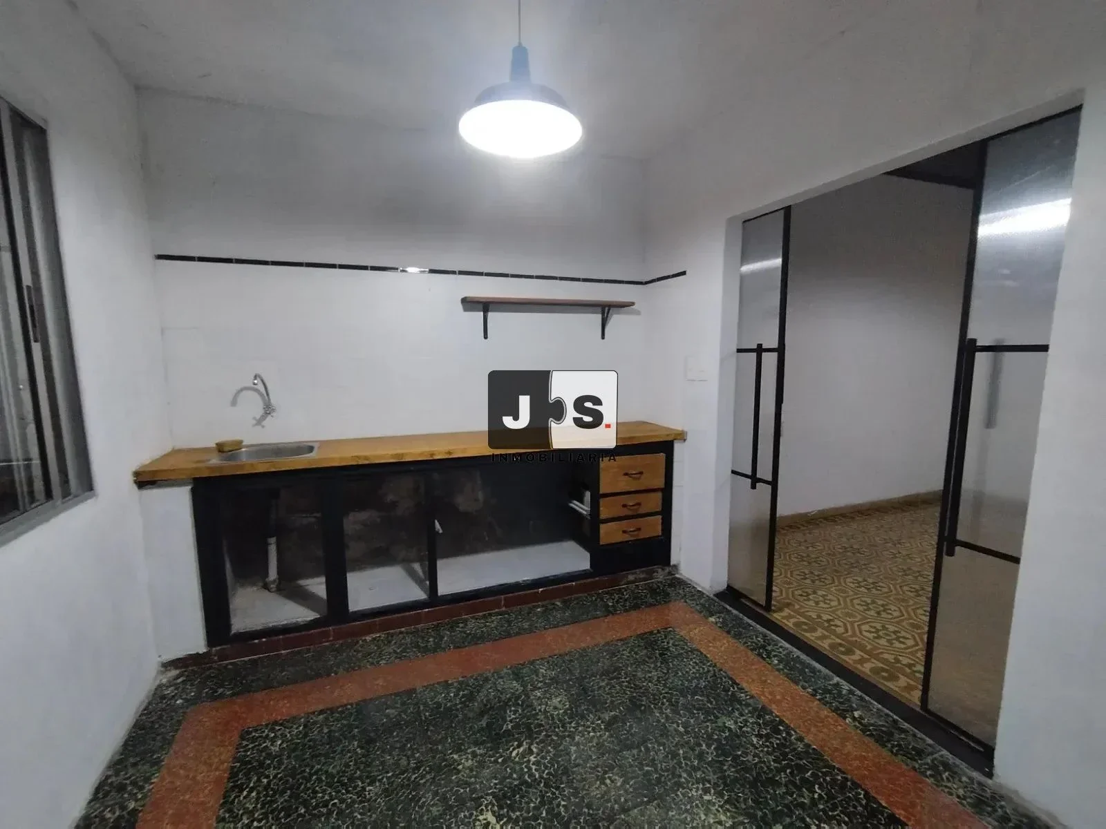 Casa en alquiler c/ cochera en Cerro - Imagen 3