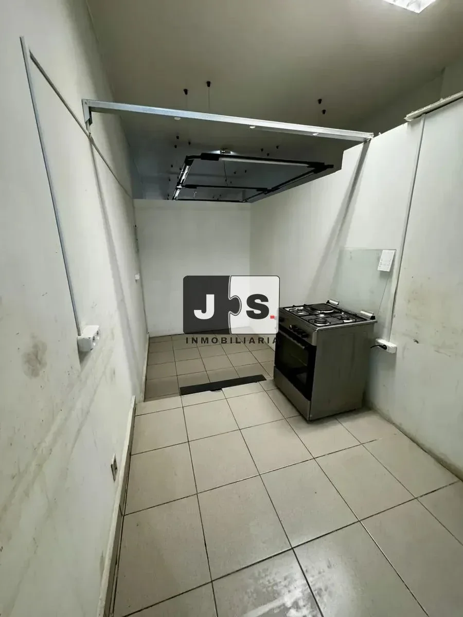 Local Comercial en alquiler ubicado en Centro - Imagen 3