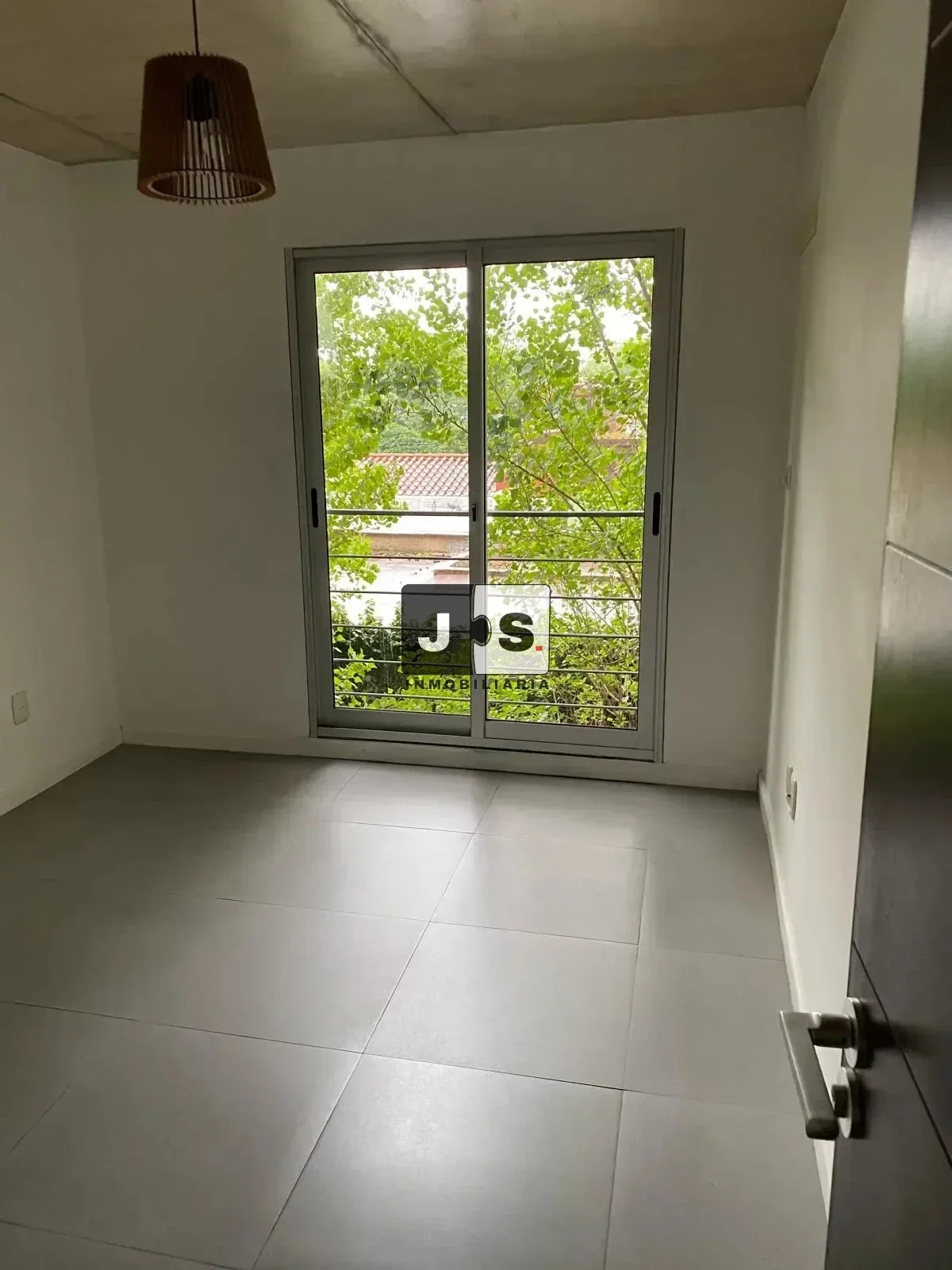 Alquilo apartamento 1 dormitorio c/cochera barrio Malvin - Imagen 5