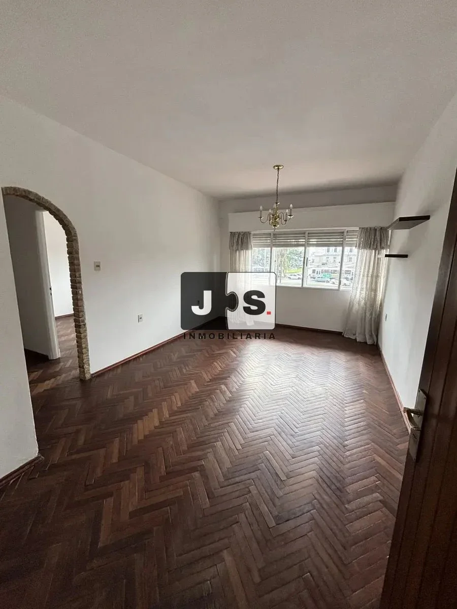 Alquilo Apartamento 4 dormitorios 2 baños Aguada - Imagen 1