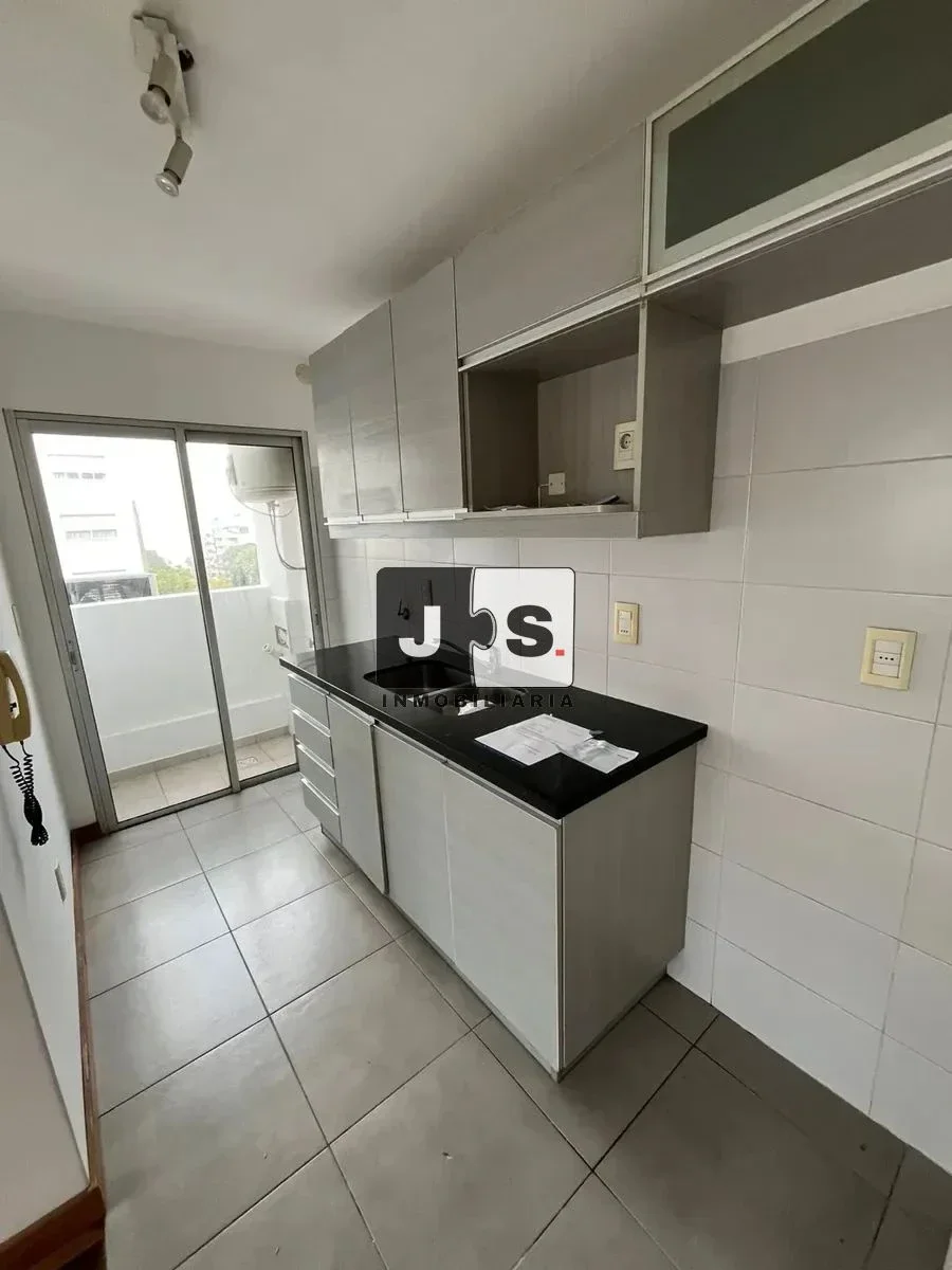 Alquilo Apartamento 1 dormitorio con cochera pocitos - Imagen 4