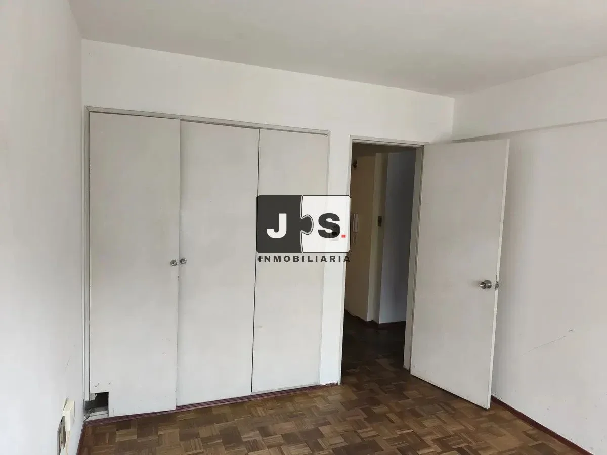 Apartamento en alquiler en Tres Cruces - Imagen 4