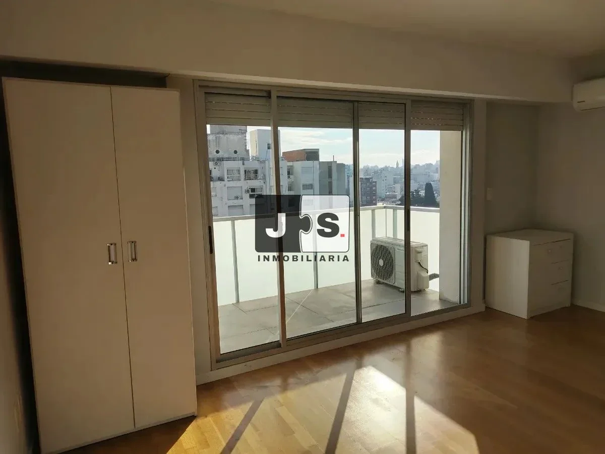 Apartamento en alquiler en Parque Rodó - Imagen 2