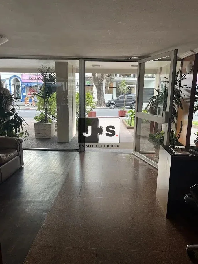 Apartamento en alquiler c/ cochera en Punta Carretas - Imagen 3