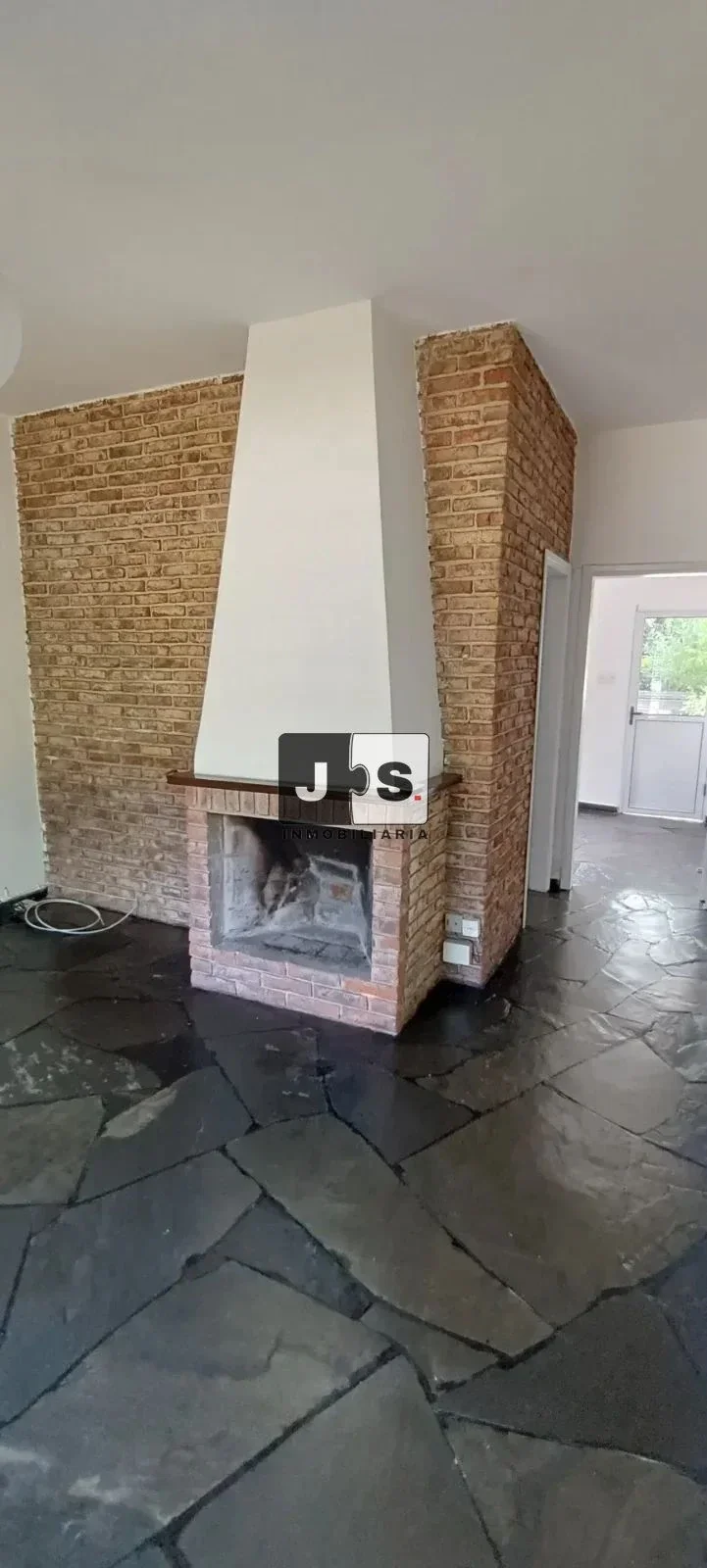 Casa en alquiler c/ cochera en Carrasco Norte - Imagen 2