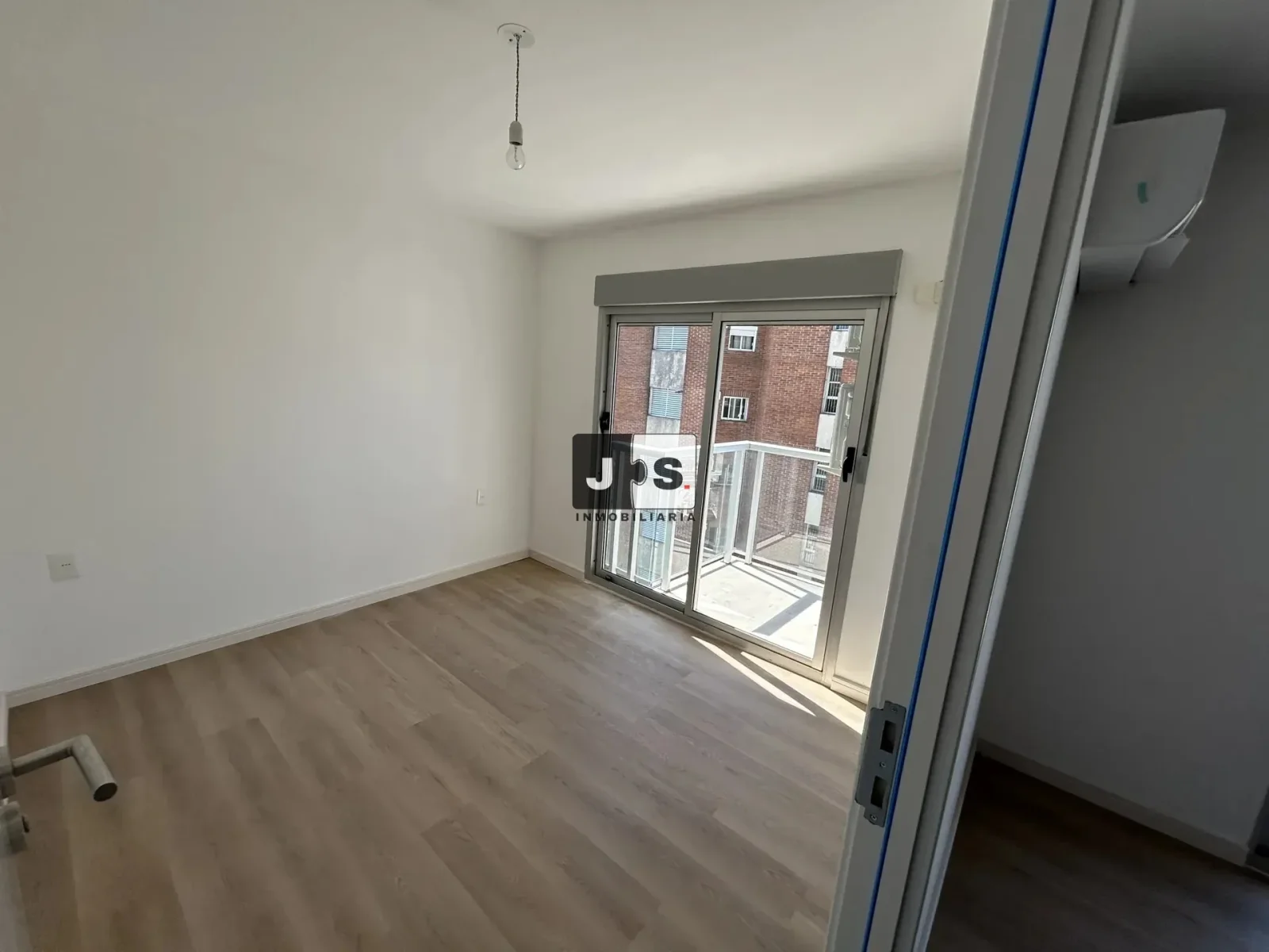 Alquilo Apartamento 1 dormitorio a estrenar Cordón - Imagen 2