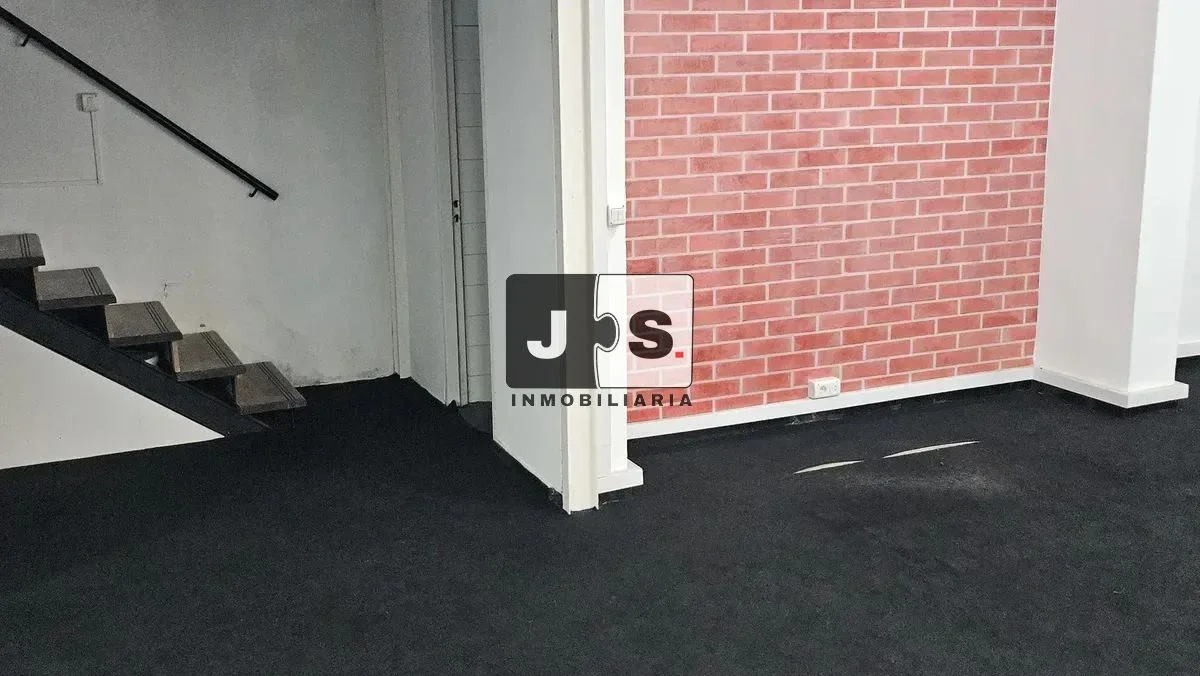 Local Comercial en alquiler ubicado en Centro - Imagen 4