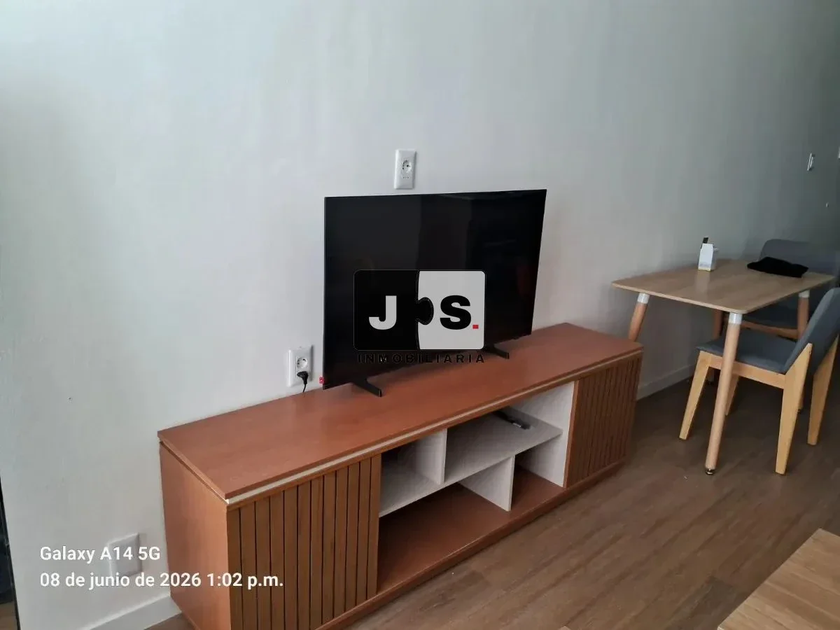 Alquilo apartamento monoambiente amoblado a estrenar Ciudad Vieja - Imagen 4