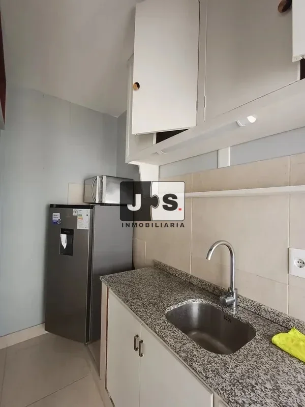 Alquilo apartamento un dormitorio en Ciudad vieja - Imagen 4