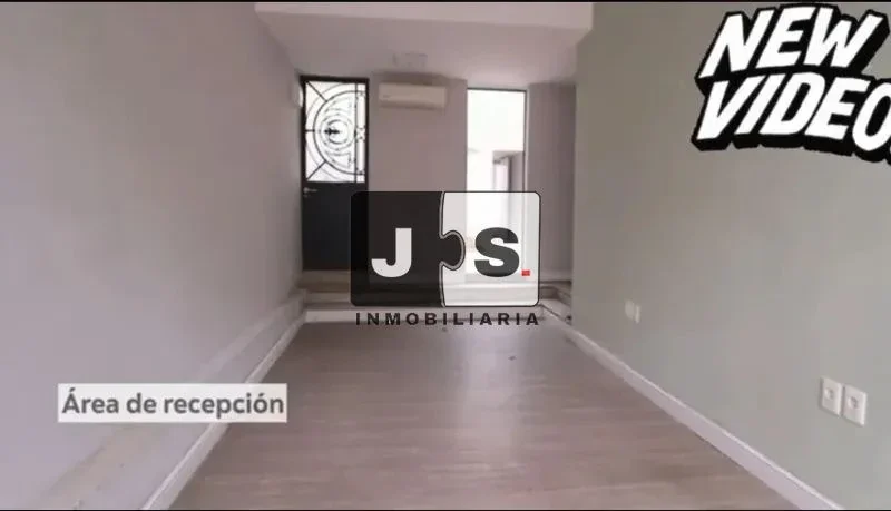 Casa en alquiler c/ cochera en Tres Cruces - Imagen 1