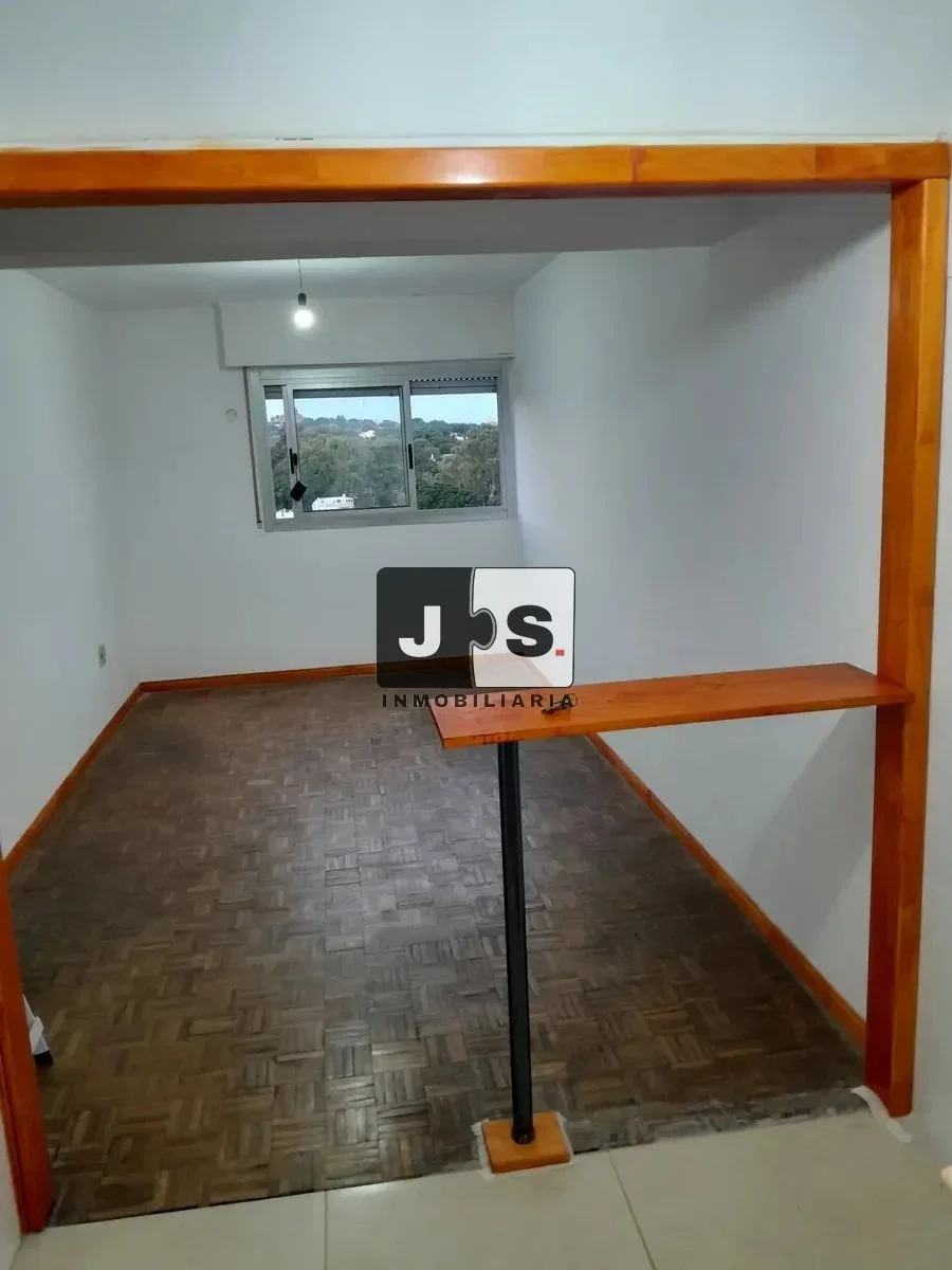 Apartamento en alquiler c/ cochera en Prado - Imagen 1