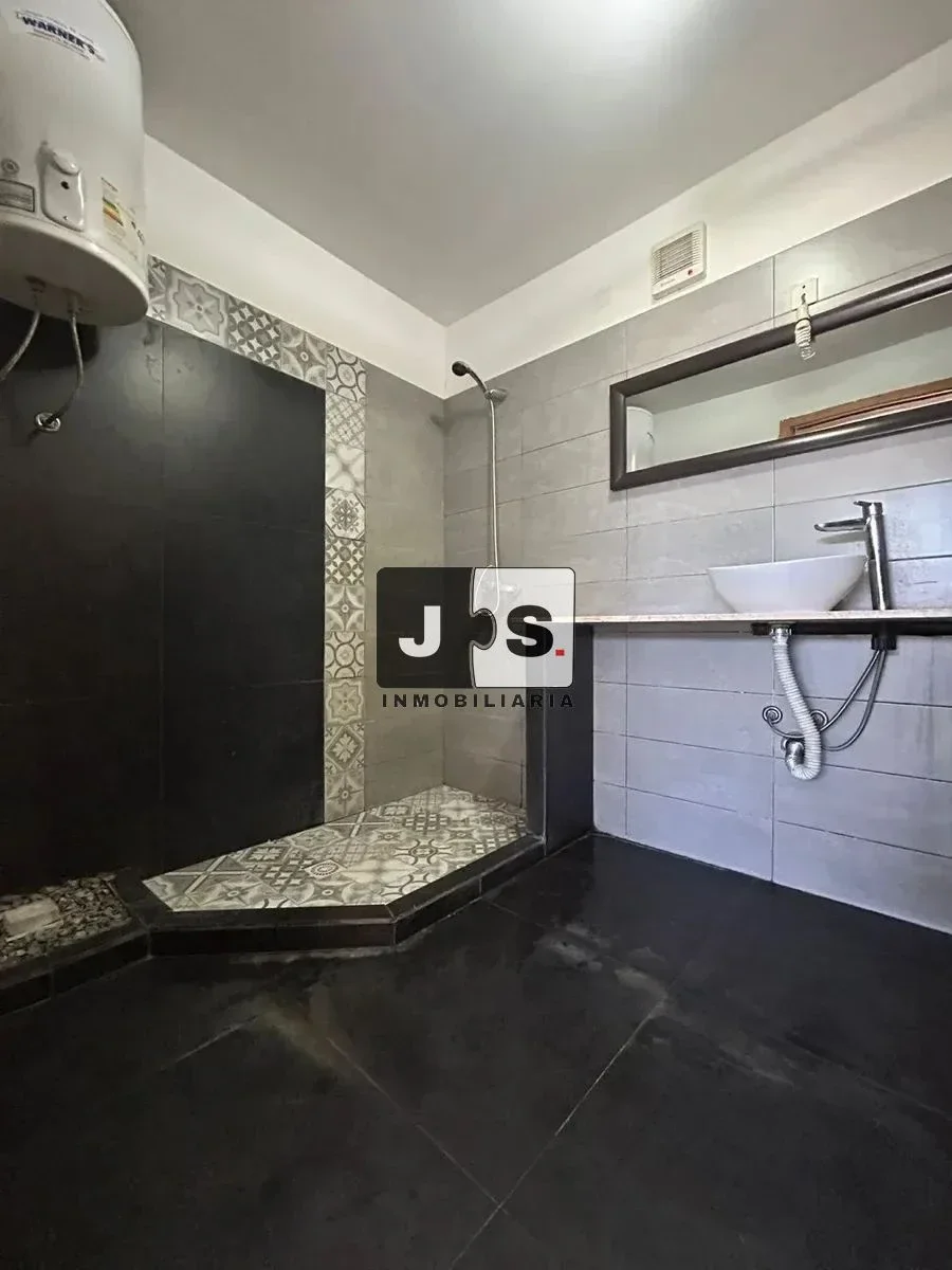 Alquiler de casa de 3 dormitorios en La Blanqueada - Imagen 4