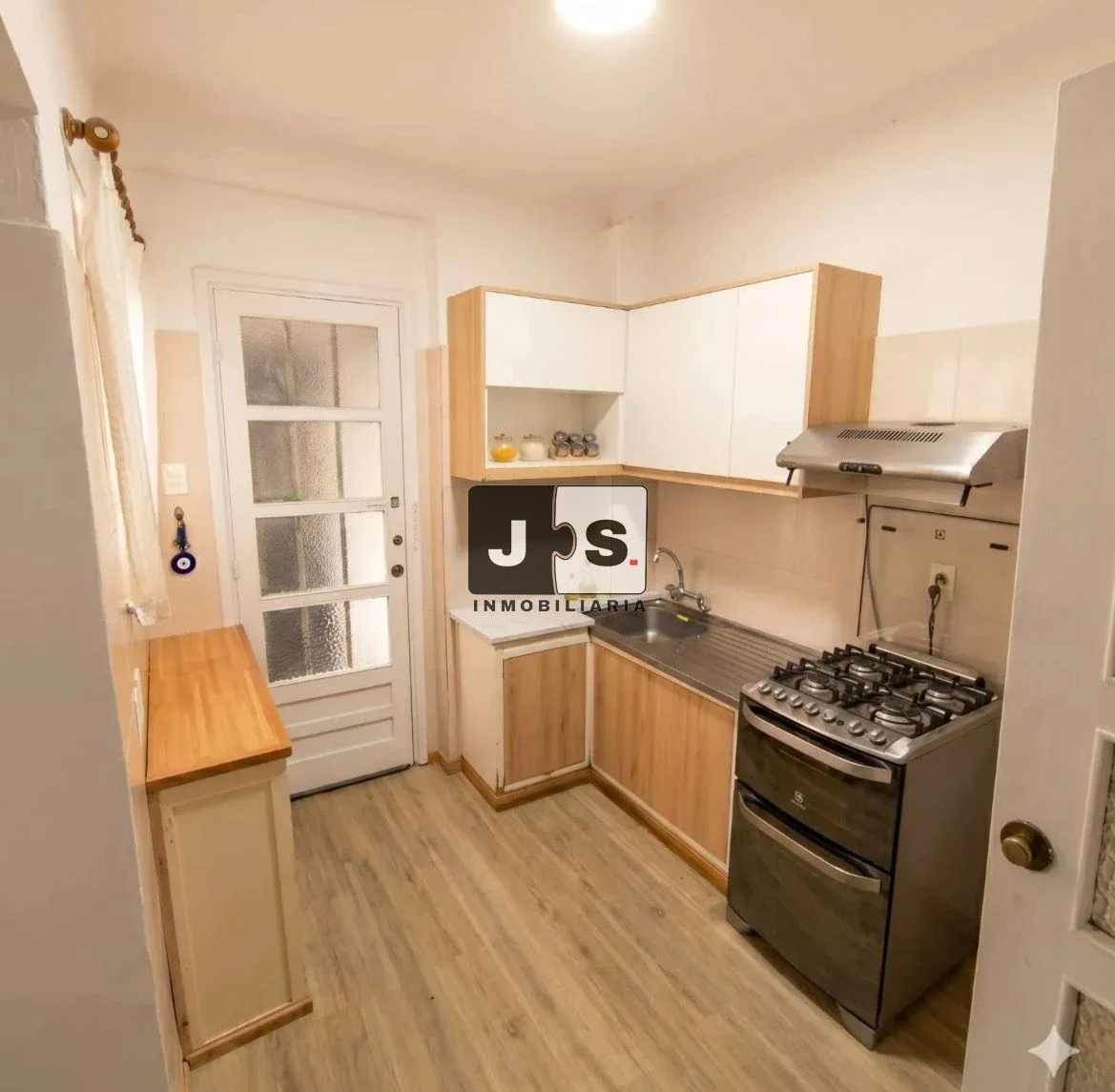 Apartamento en venta c/ cochera en Tres Cruces - Imagen 4