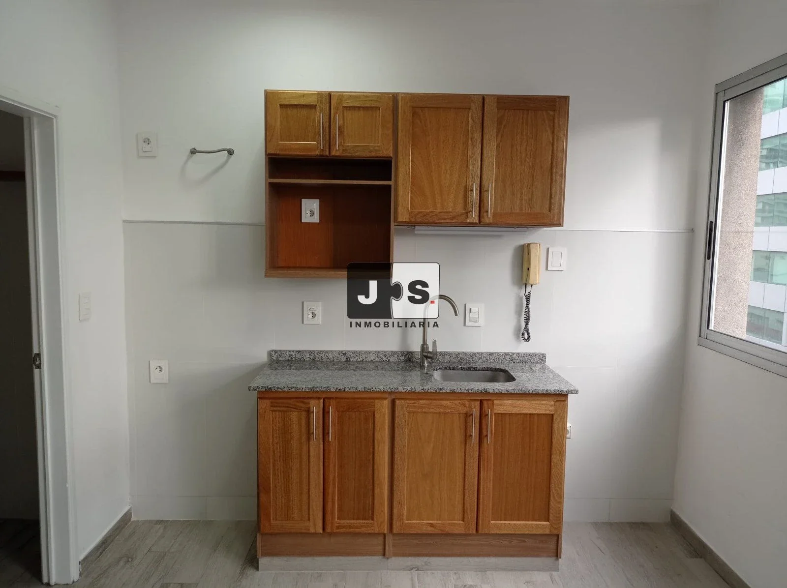 Alquilo Apartamento monoambiente Cordón - Imagen 4