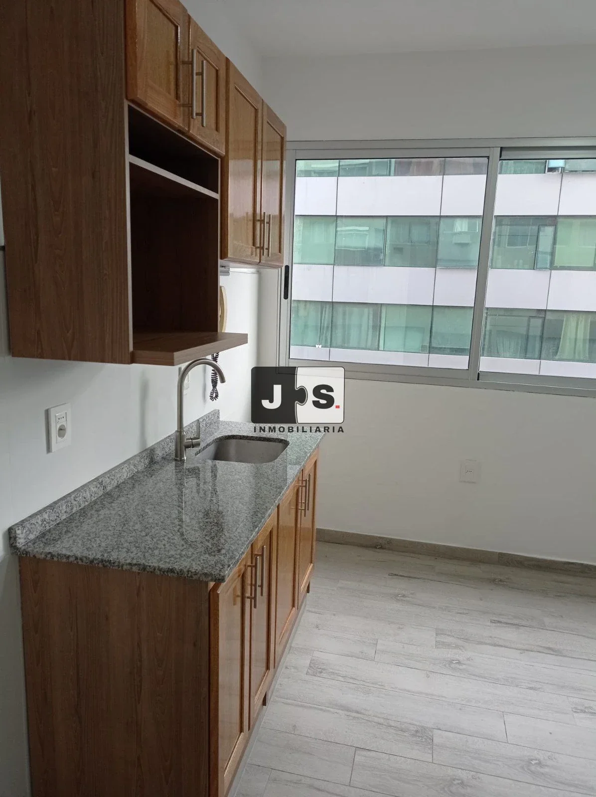Alquilo Apartamento monoambiente Cordón - Imagen 5