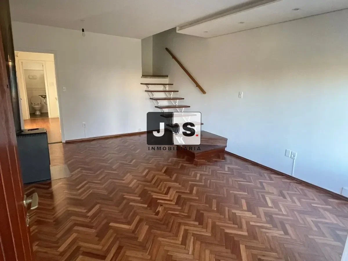 Casa en alquiler c/ cochera en Punta Gorda - Imagen 1