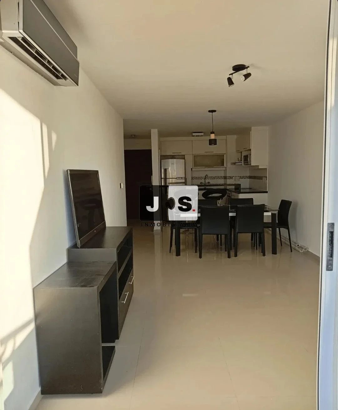 Apartamento en alquiler c/ cochera en Parque Miramar - Imagen 3