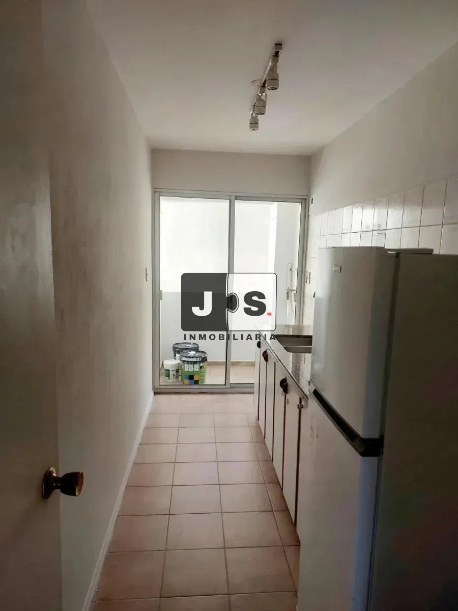 Alquilo apartamento 2 dormitorios Barrio Pocitos - Imagen 4