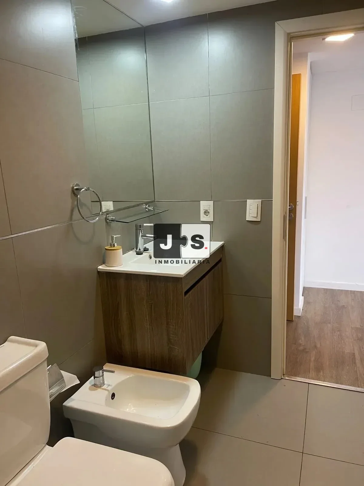 Alquilo Apartamento monoambiente Cordón - Imagen 3