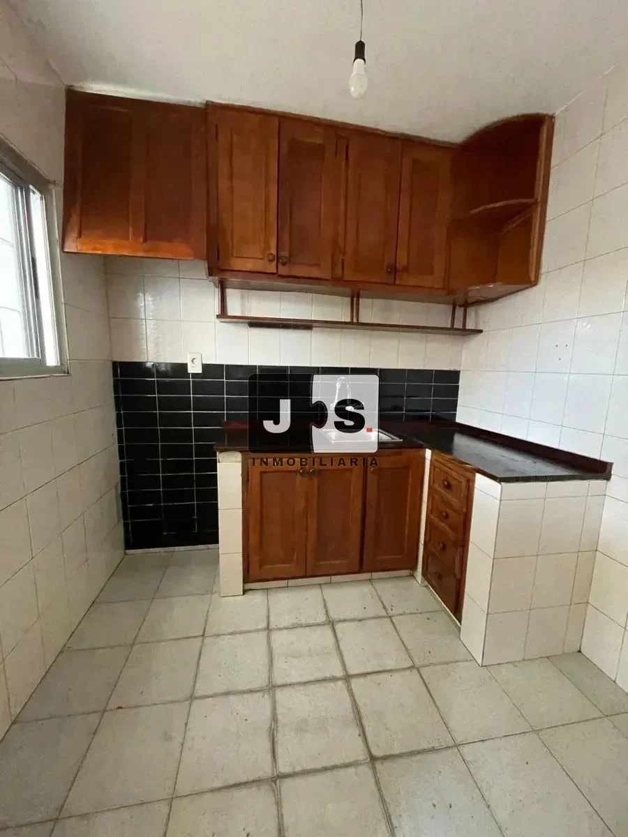 Alquilo Casa 2 dormitorios con patio y parrillero Buceo - Imagen 5