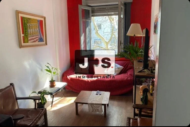 Apartamento en alquiler en Centro - Imagen 2
