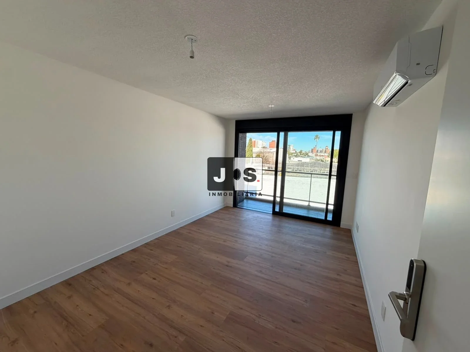 Apartamento en alquiler c/ cochera en Prado - Imagen 1