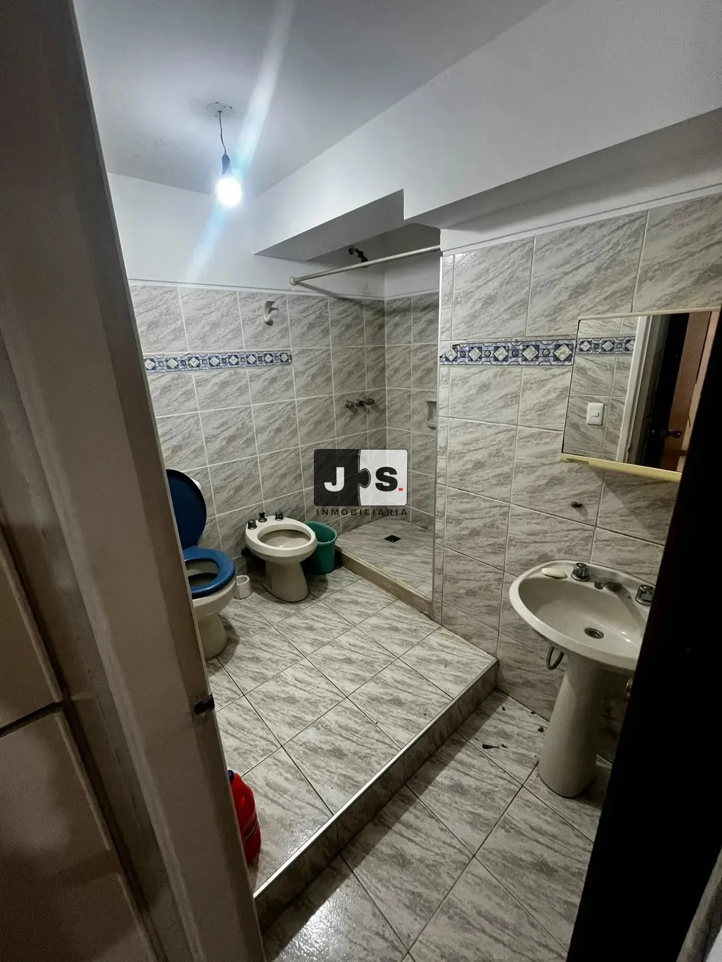 Alquilo apartamento 1 dormitorio Zona Tres Cruces - Imagen 5