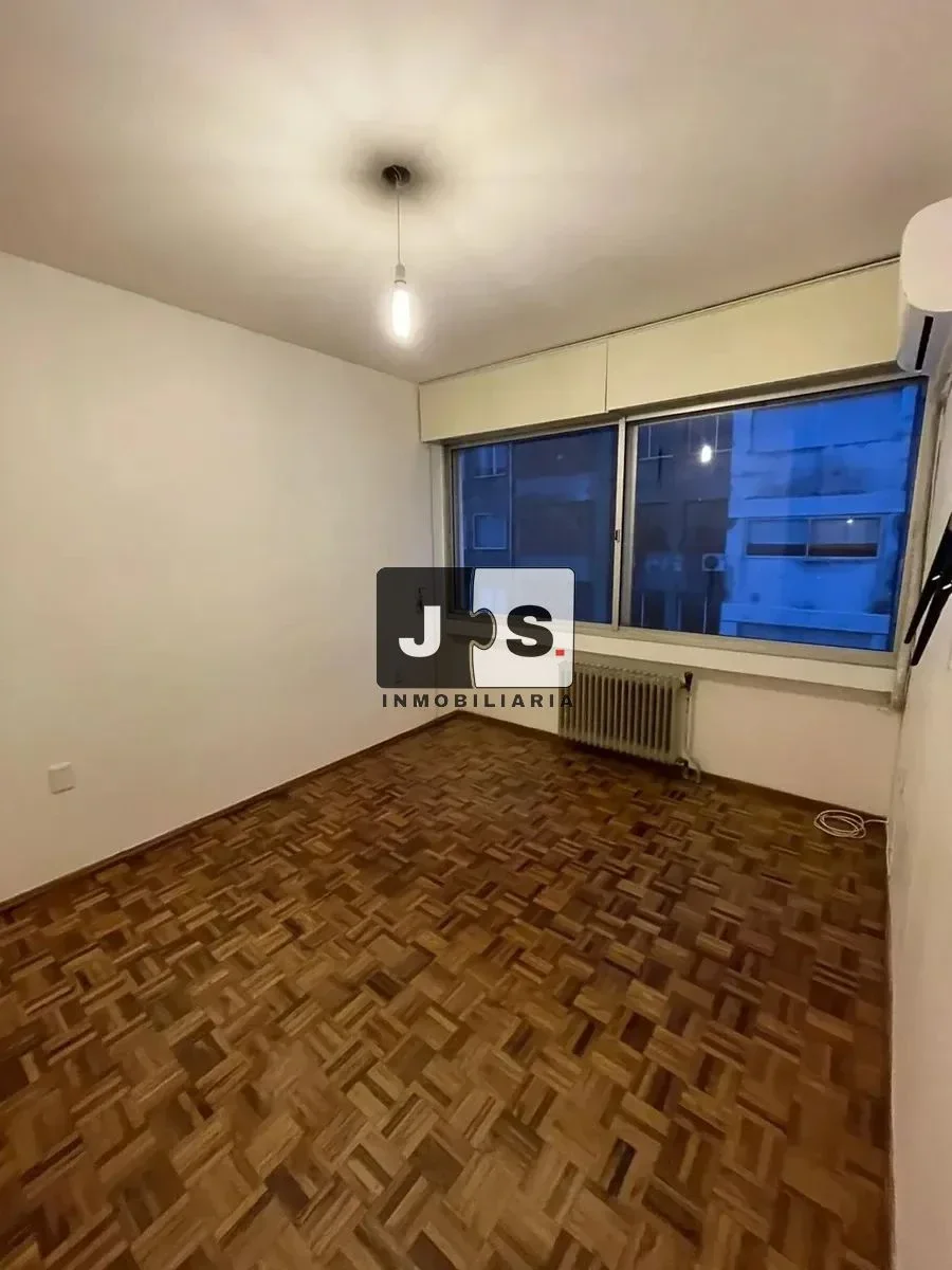 Alquilo Apartamento 2 dormitorios 2 baños Cordón - Imagen 3