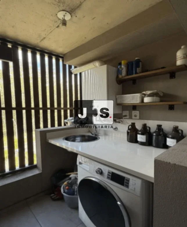 Casa en alquiler c/ cochera en Parque Miramar - Imagen 4
