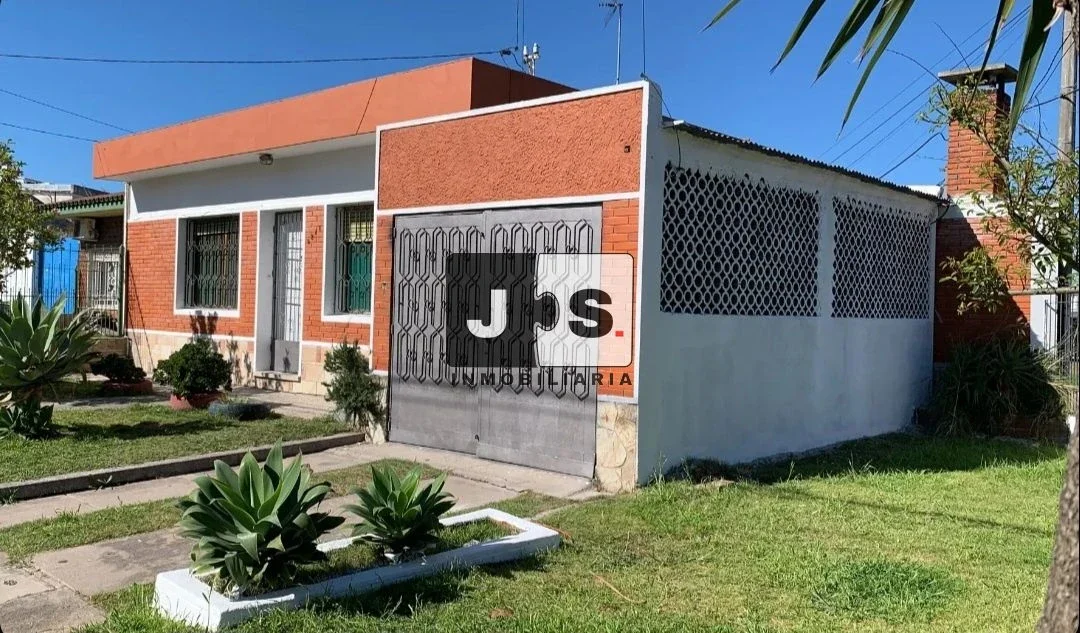 Alquilo casa 3 dormitorios Barrio Sayagos - Imagen 4