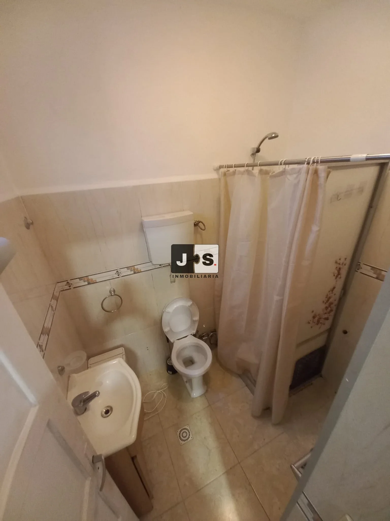 Alquilo apartamento 1 dormitorio Barrio Cordon - Imagen 5