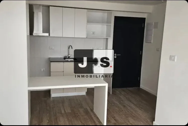 Apartamento en alquiler en Centro - Imagen 3
