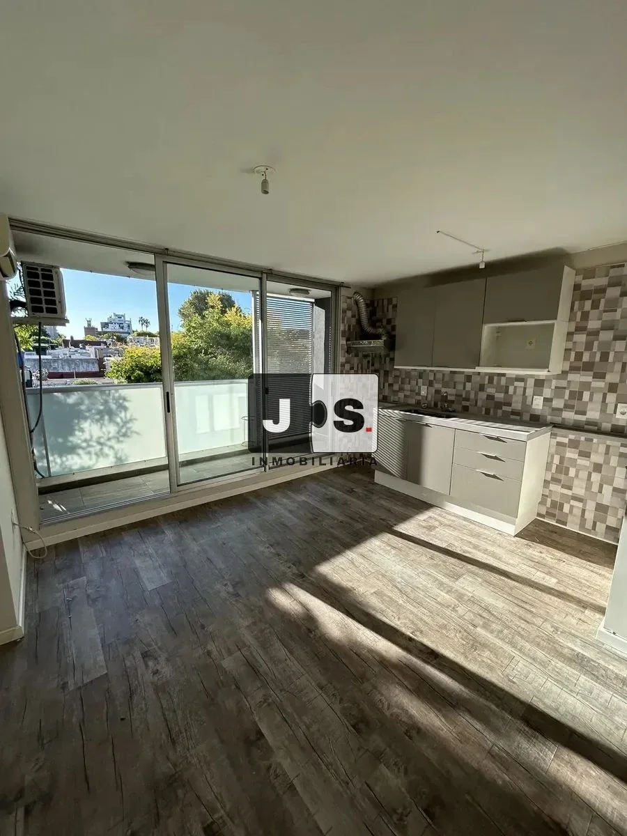 Apartamento en alquiler c/ cochera en La Blanqueada - Imagen 2