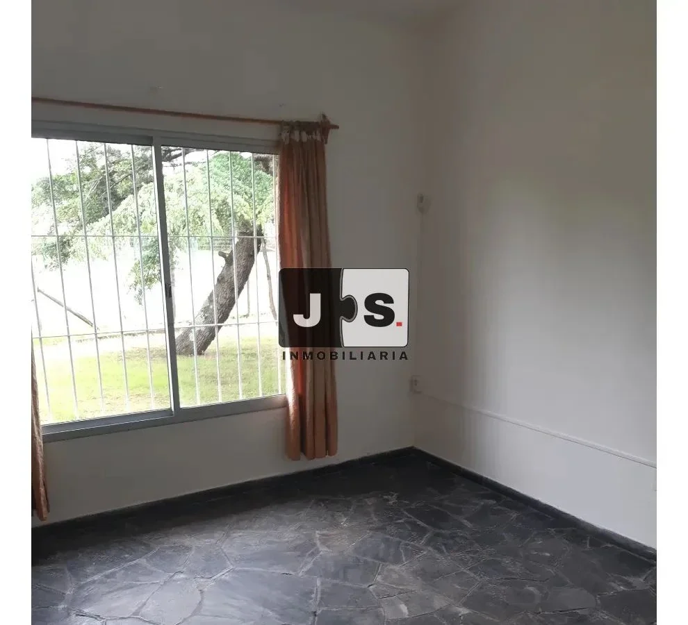 Casa en venta c/ cochera en Solymar de 3 dormitorios - Imagen 4