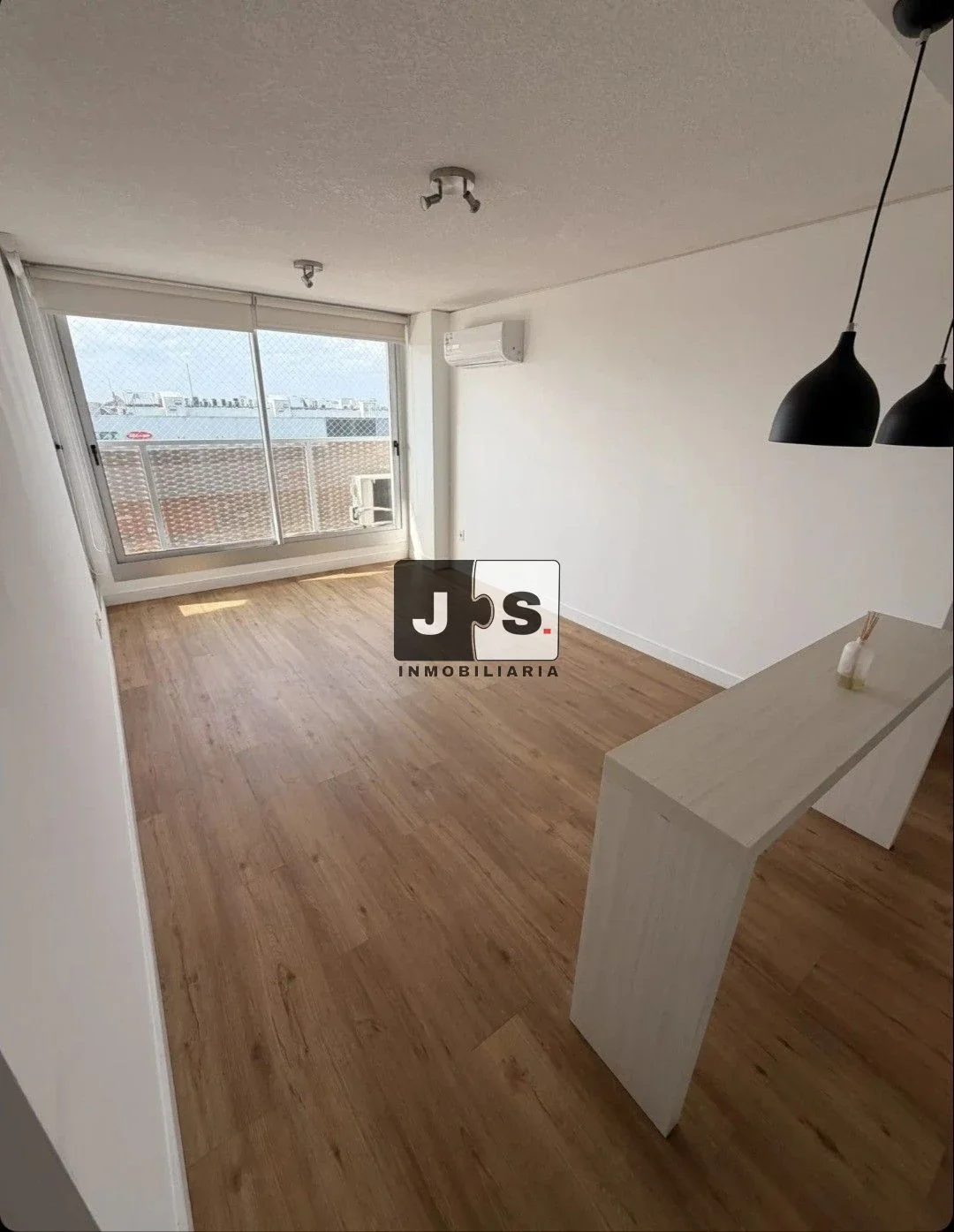 Alquilo apartamento 2 dormitorios Barrio Malvin - Imagen 1