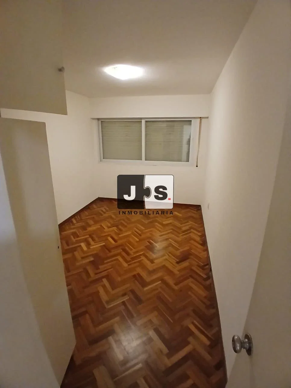 Alquilo Apartamento 1 dormitorio Centro - Imagen 2