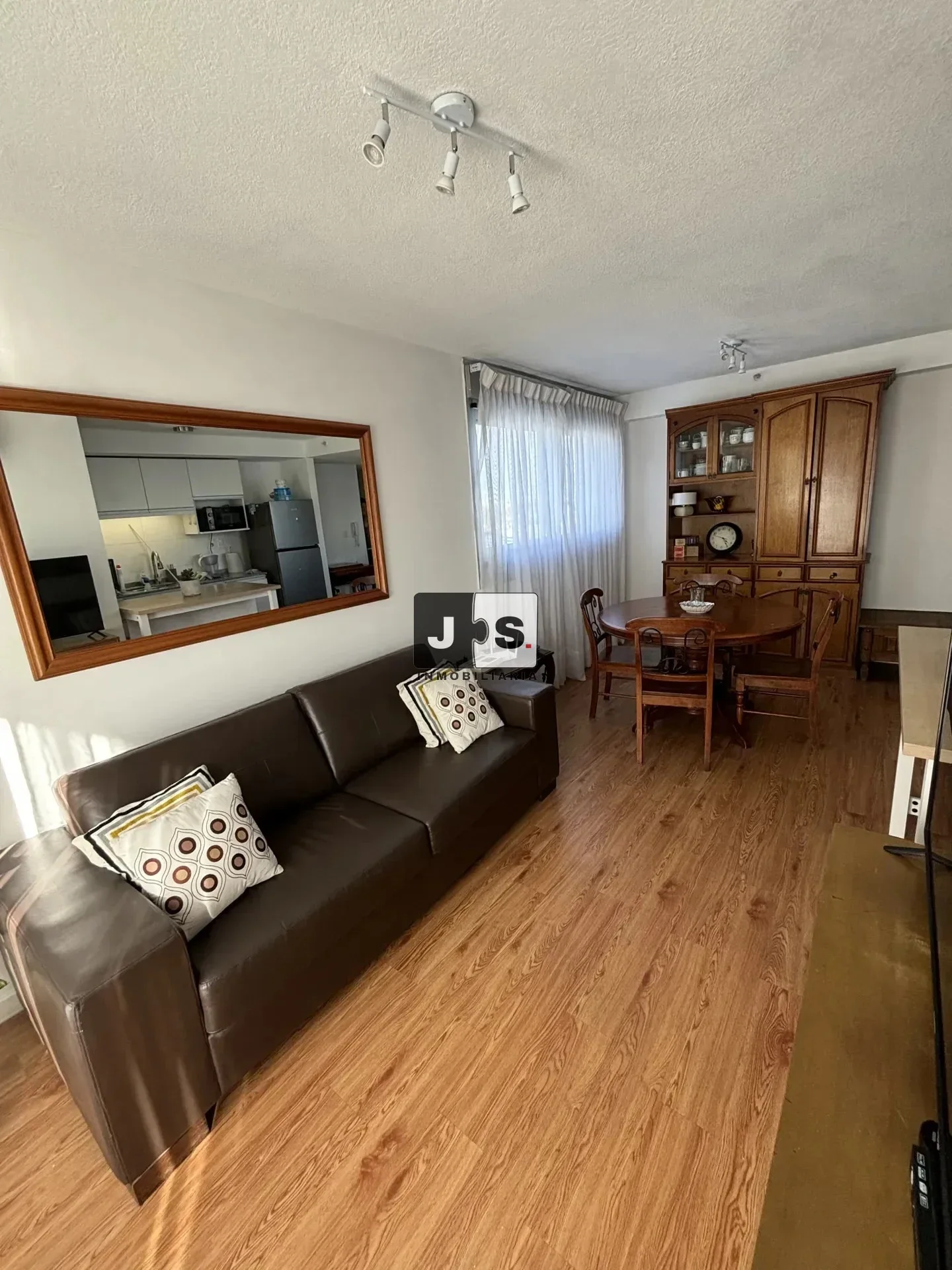 Alquilo apartamento de 1 dormitorio en el barrio Jacinto Vera - Imagen 1
