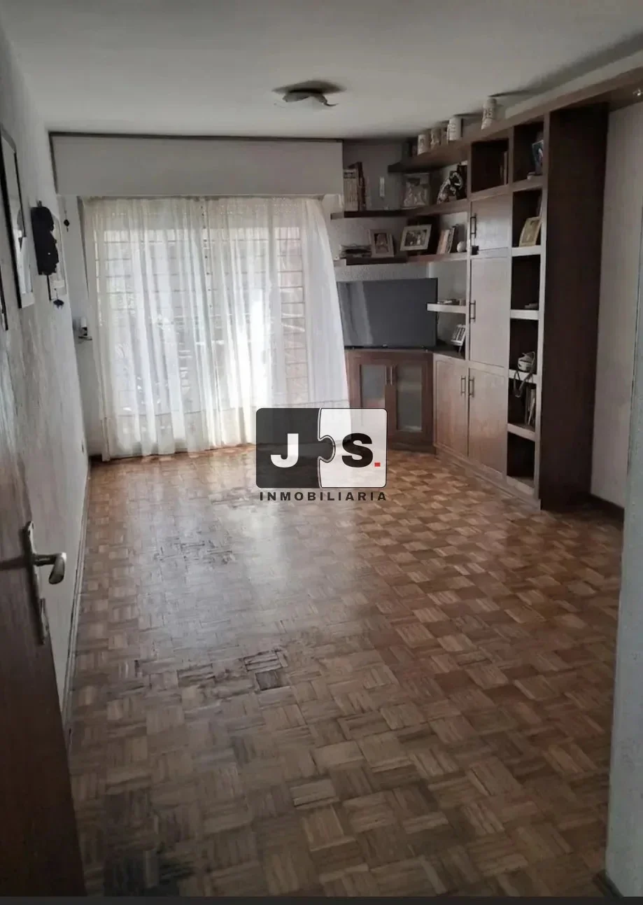 Alquilo apartamento 2 dormitorios Barrio Aguada - Imagen 1