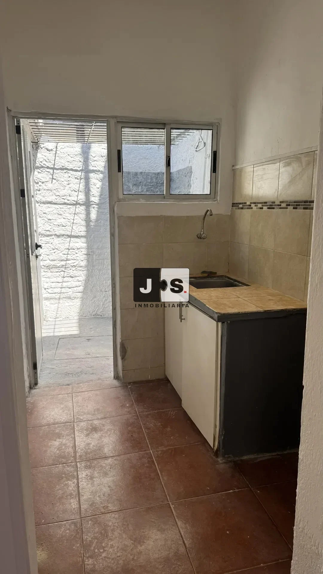 Alquilo apartamento 1 dormitorio Barrio Buceo - Imagen 3
