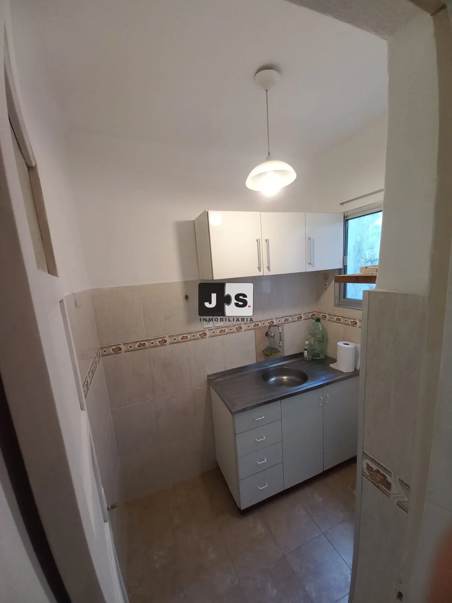 Alquilo apartamento 1 dormitorio Barrio Cordon - Imagen 4