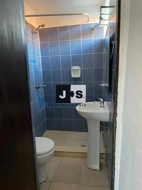 Alquilo apartamento dos dormitorios en La Teja - Imagen 5