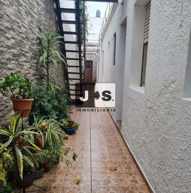 Apartamento en alquiler en Barrio Sur - Imagen 2