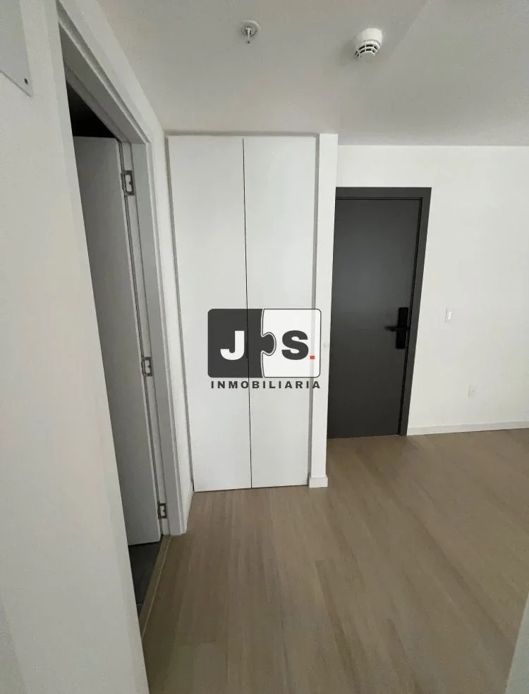 Apartamento en alquiler c/ cochera en Malvin - Imagen 4