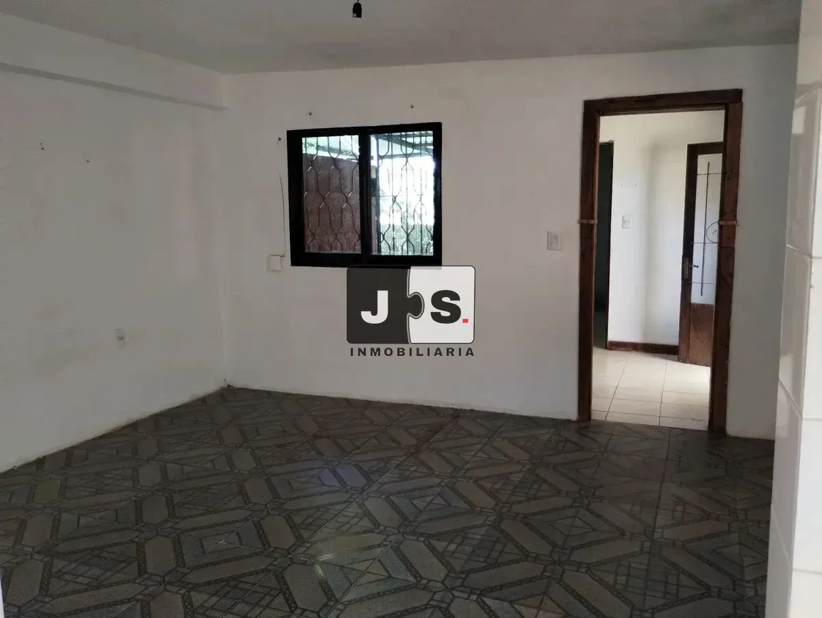 Casa en alquiler c/ cochera en Solymar - Imagen 2