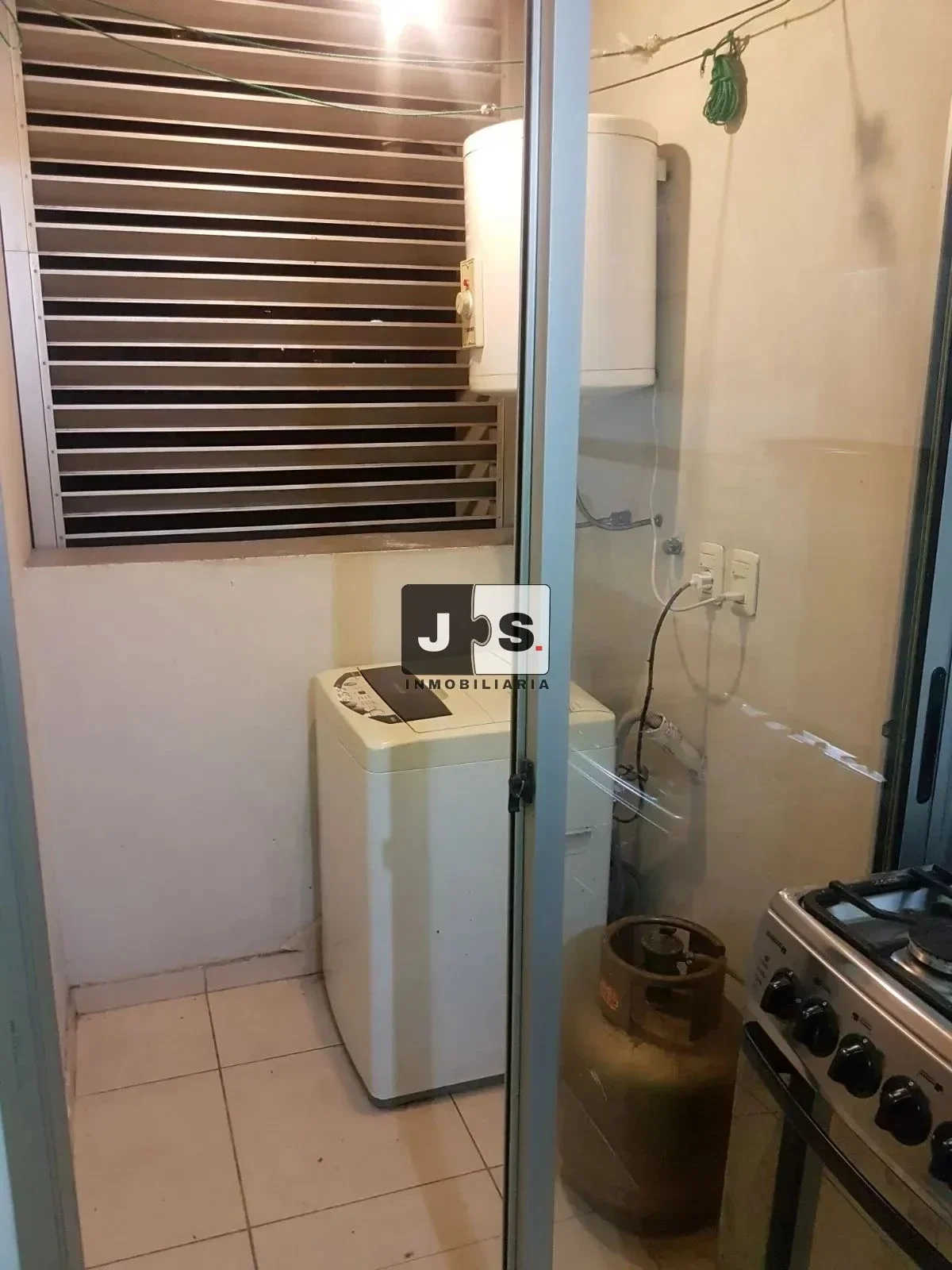Alquilo Apartamento 2 dormitorios Aguada - Imagen 5