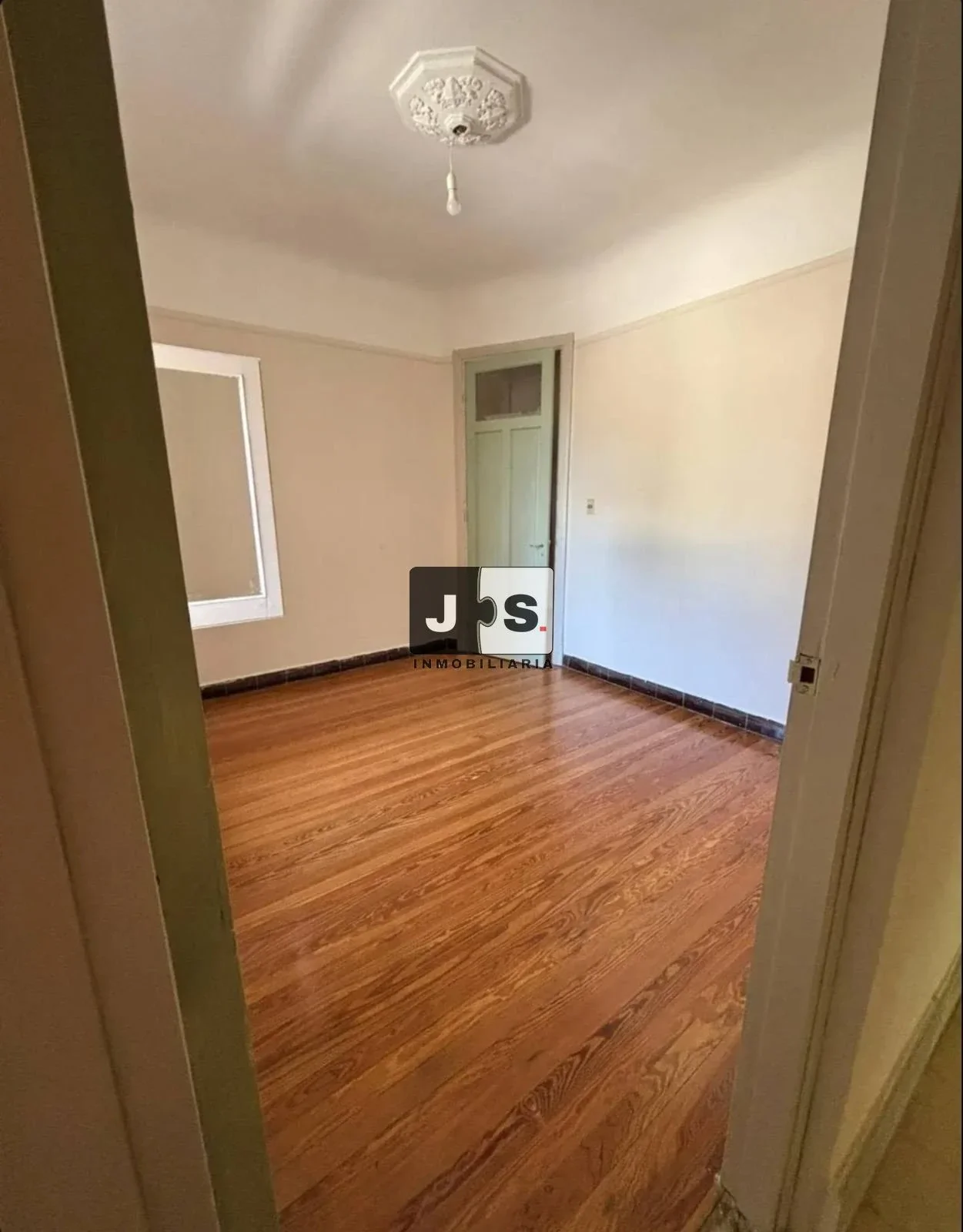 Alquilo Apartamento 6 dormitorios 2 baños en el Centro - Imagen 2