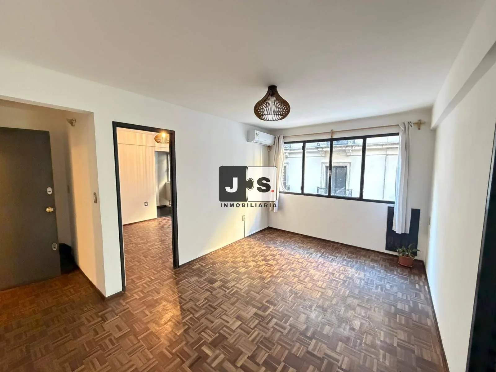Apartamento en alquiler en Ciudad Vieja - Imagen 1
