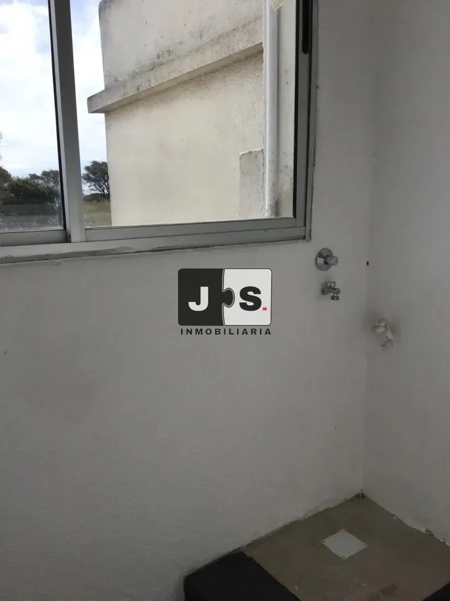 Alquiler de apartamento de 1 dormitorio en Mercado Modelo - Imagen 4